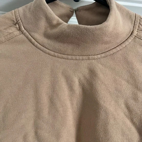 Zara Tan Women's Sweatshirt - Size Medium - Picture 4 of 6